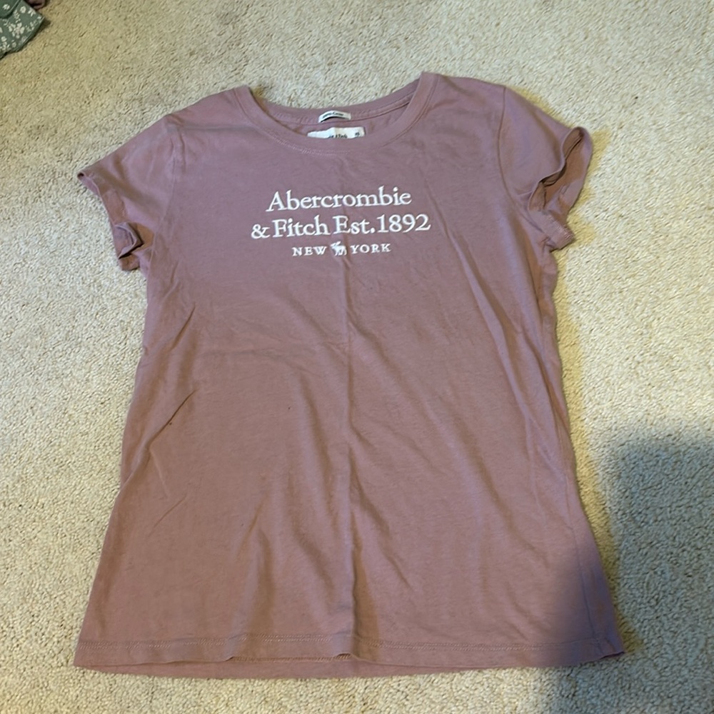 Abercrombie t shirt